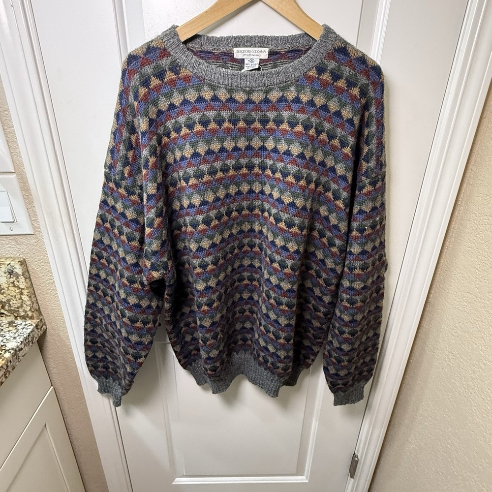 Bergdorf Goodman Vintage 100% Alpaca Geometric Knit Sweater Mens XL Peru Gray